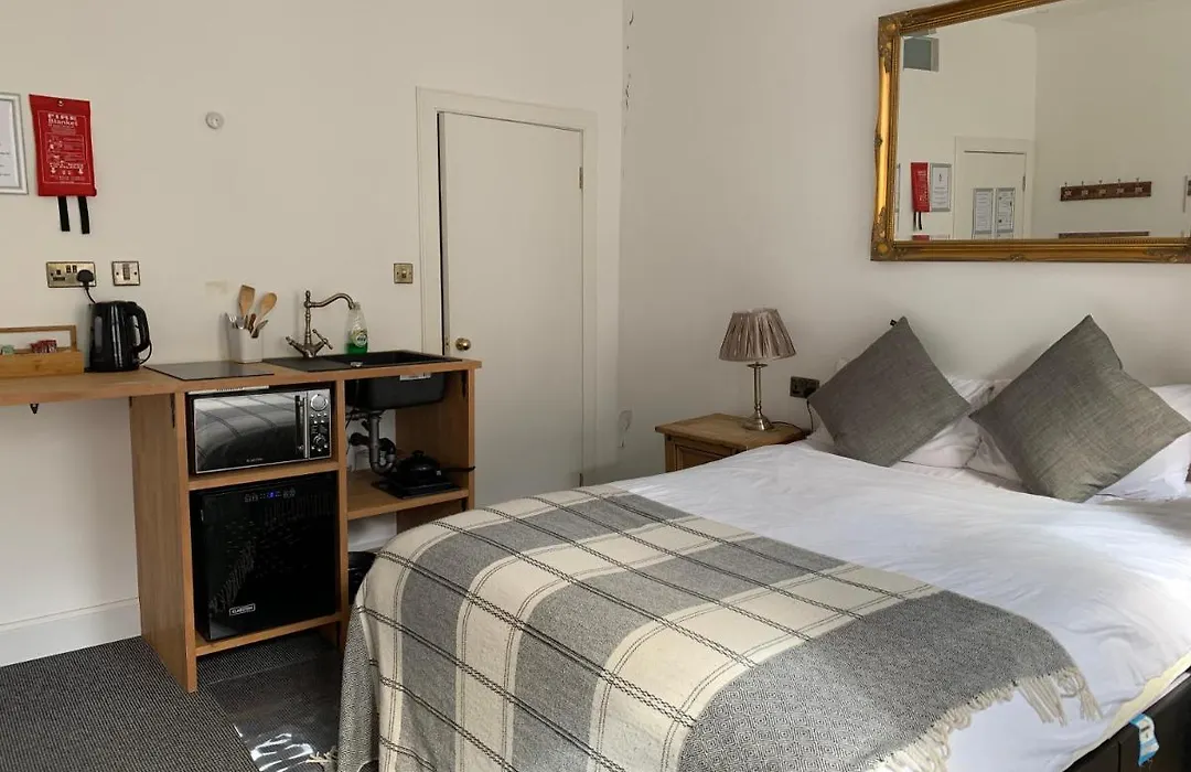 Royal Mile Suites By The Castle-1