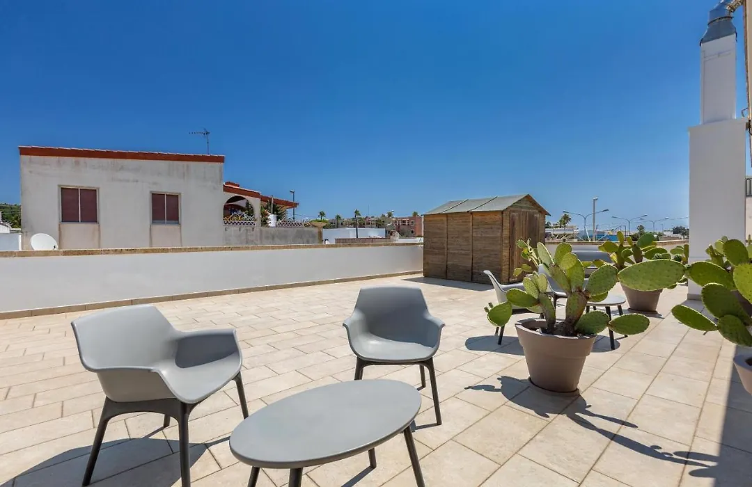 Lido Marini Rooms-1