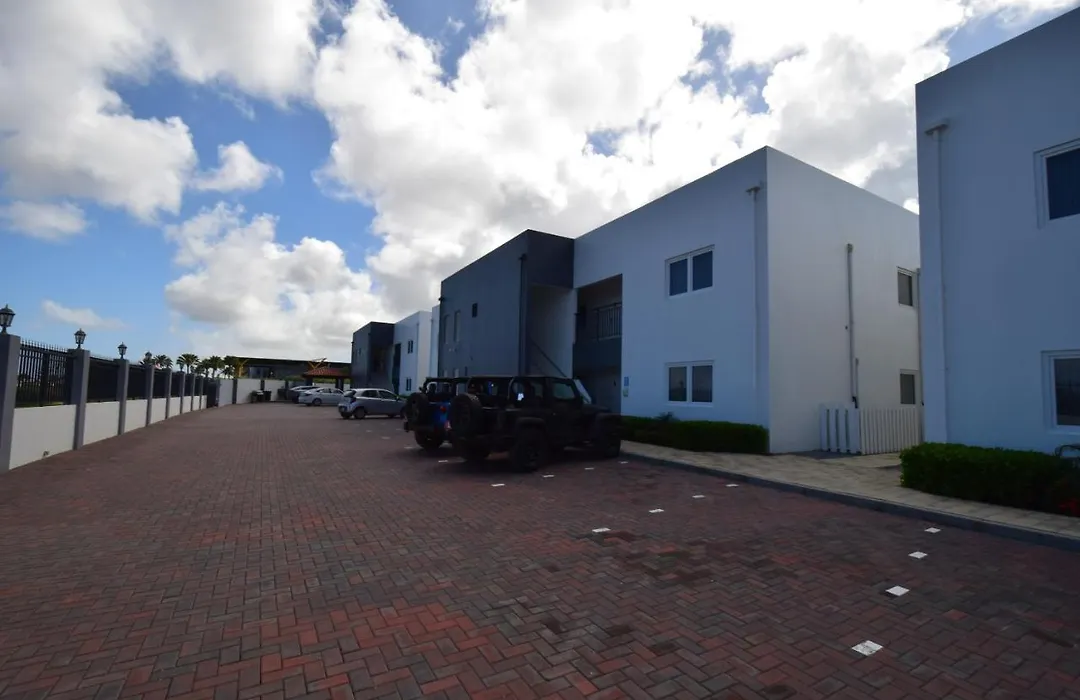 Arena Condos Aruba - Few Steps From Eagle Beach!-1