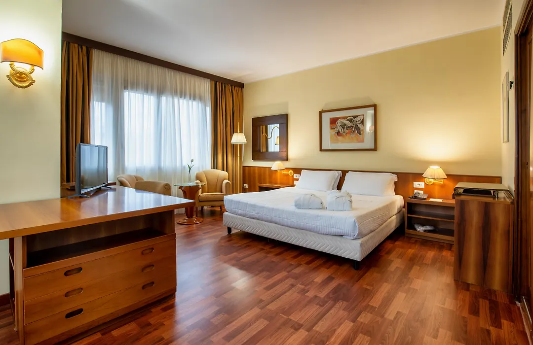 Hotel Royal Palace-1