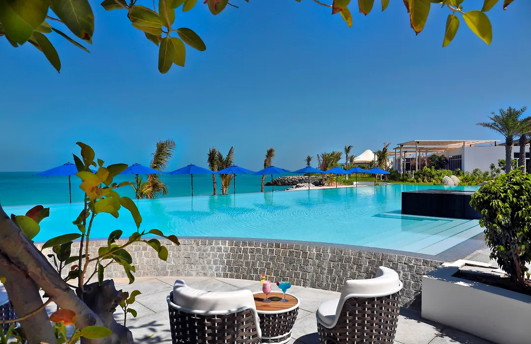 Nurai Island Resort-1