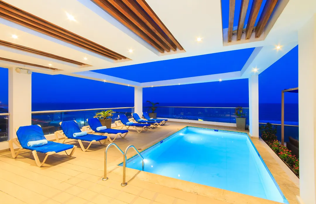 Hotel Summer-1