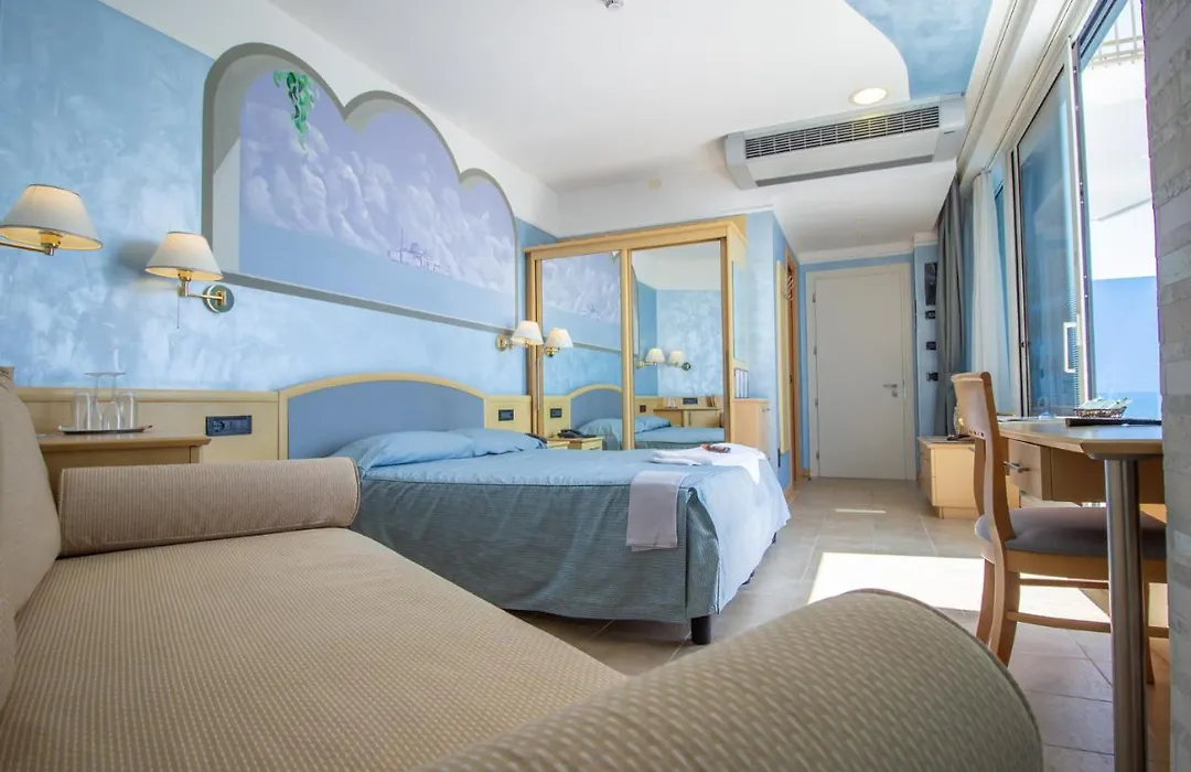 Hotel Universo-1