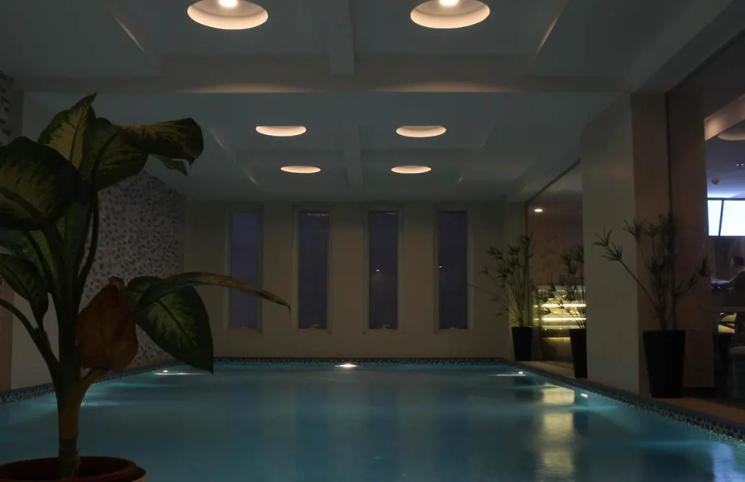 Velvet Hotel Jeddah-1