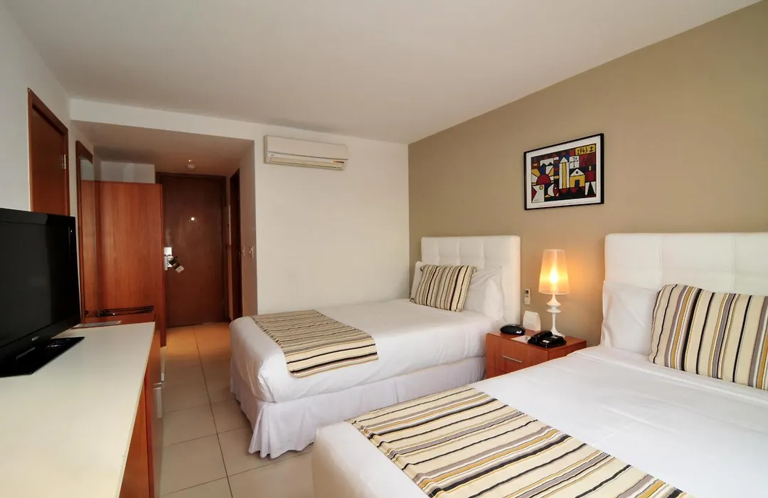 Real Colonia Hotel & Suites-1