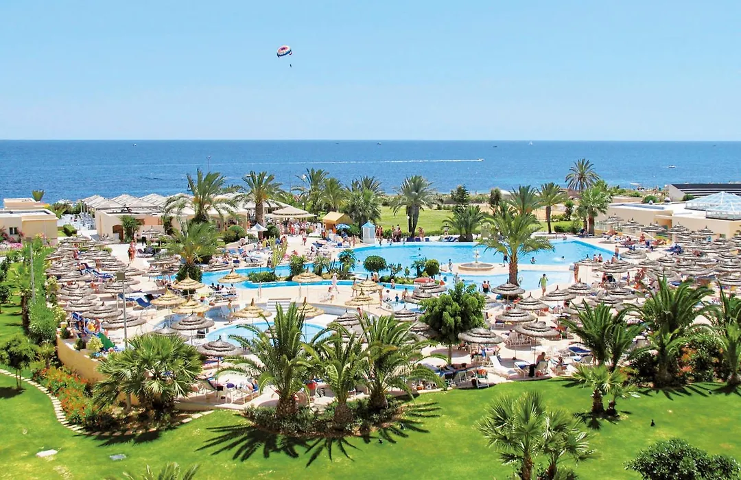 Sentido Bellevue Park-1
