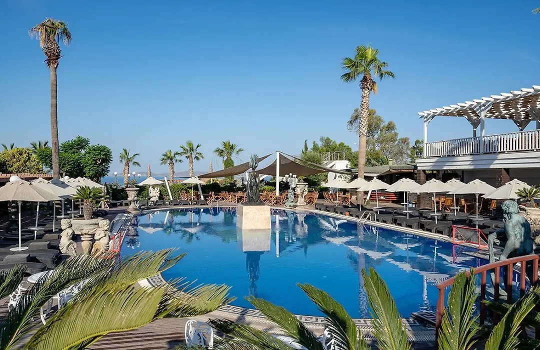 Golden Beach Resort&Spa-1