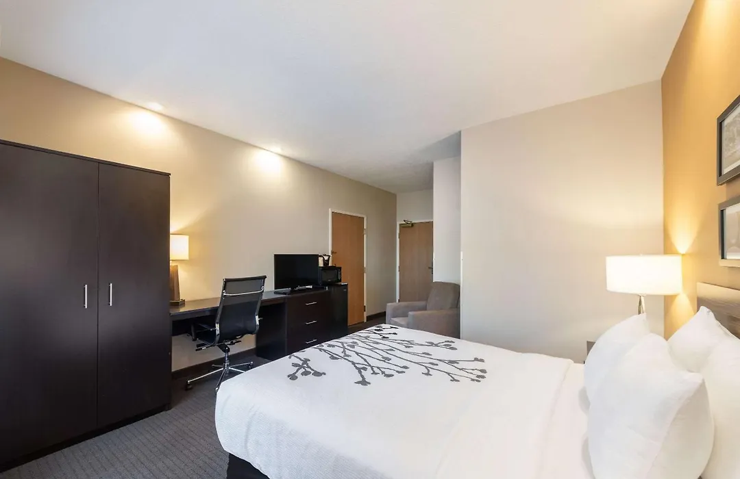 Sleep Inn & Suites Green Bay South-1