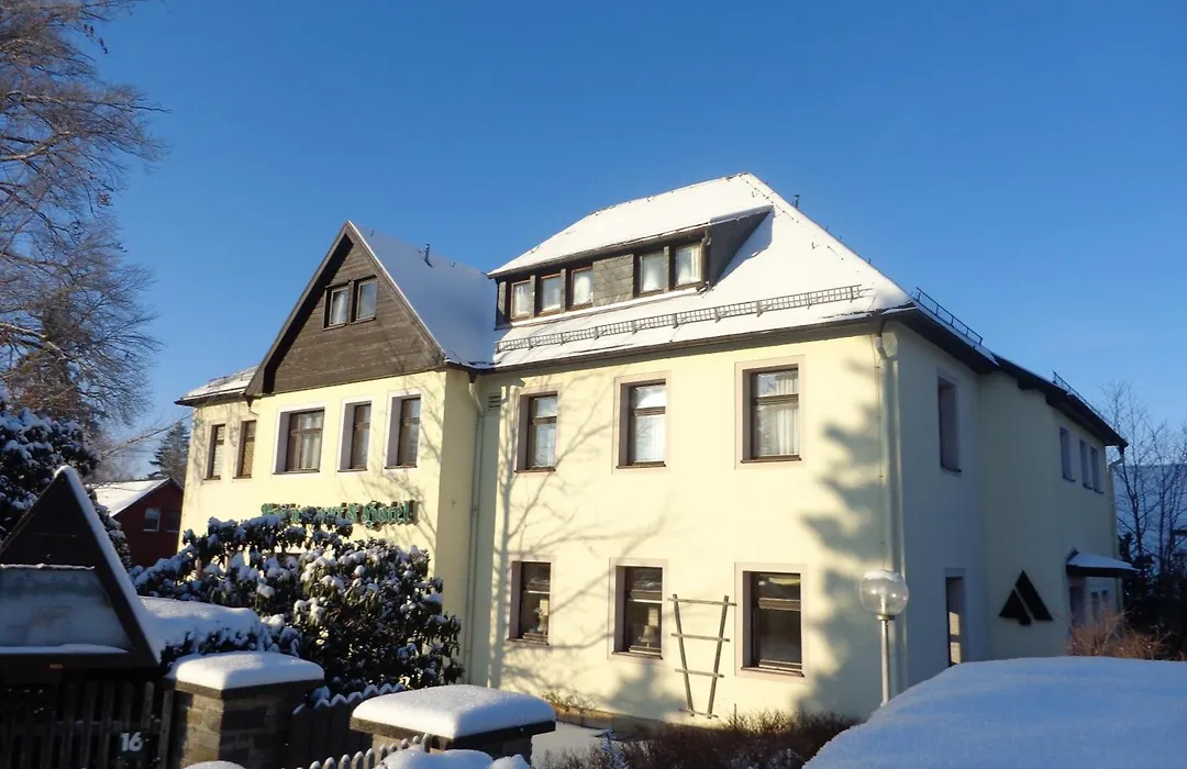 Ferienhotel Augustusburg-1
