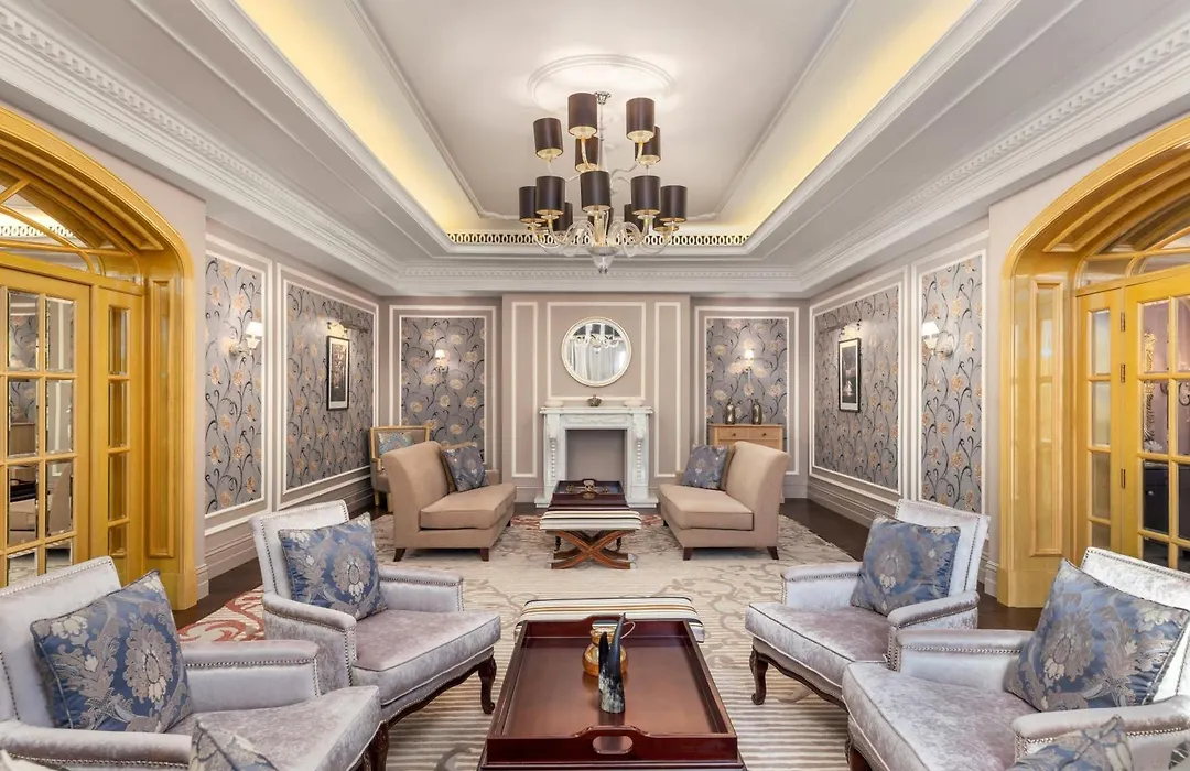 Al Habtoor Palace - Preferred Hotels & Resorts-1