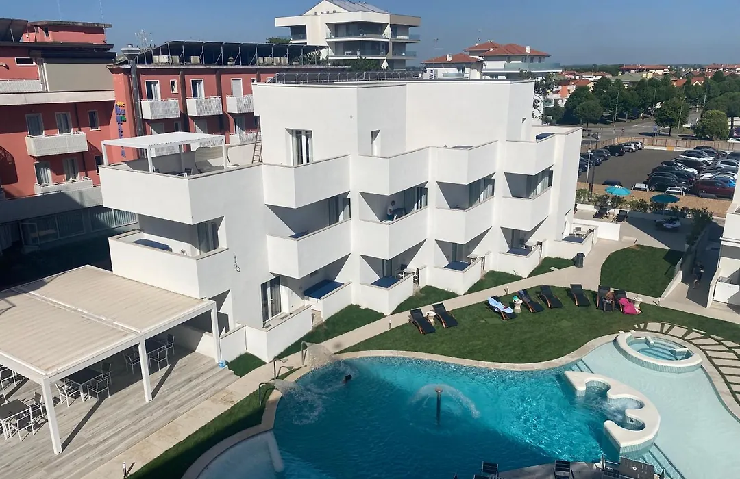 Marina Palace Hotel 4 Stelle S-1