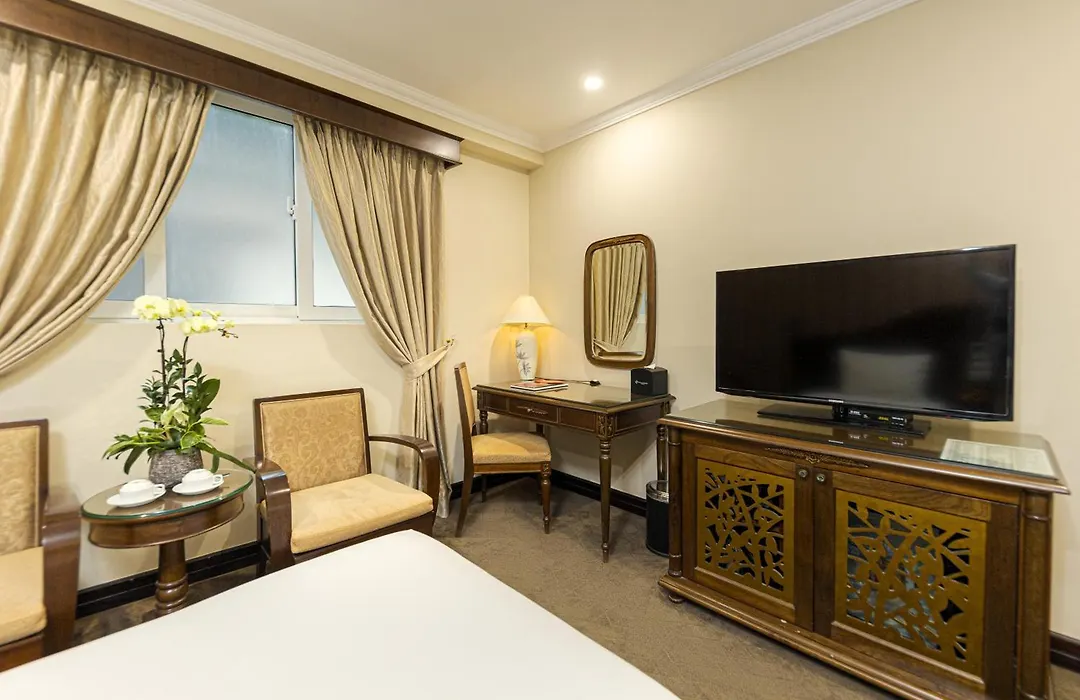 Chalcedony Grand Hotel-1