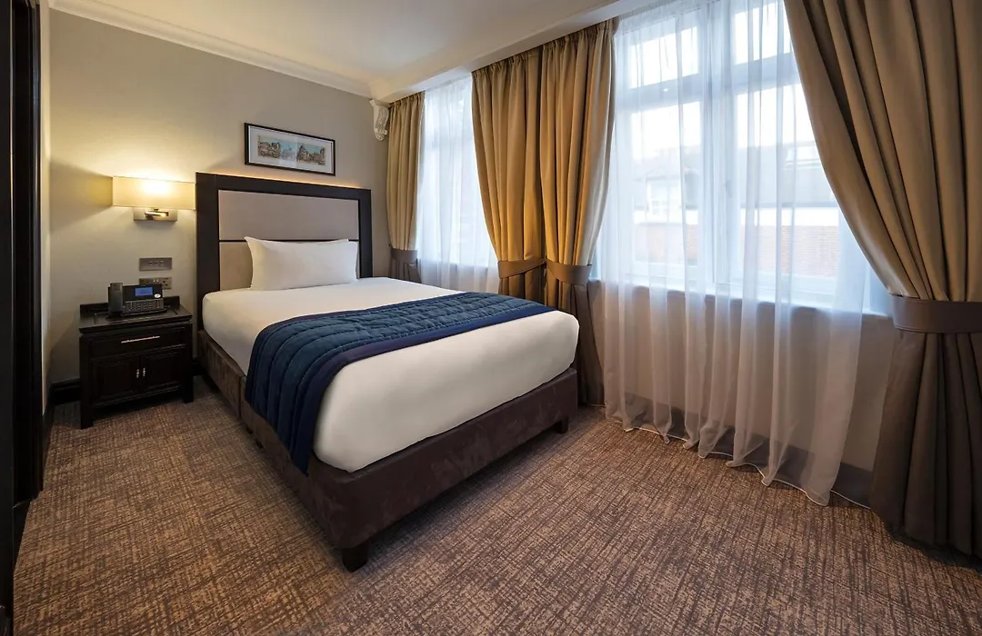 Wellington Hotel By Blue Orchid-1