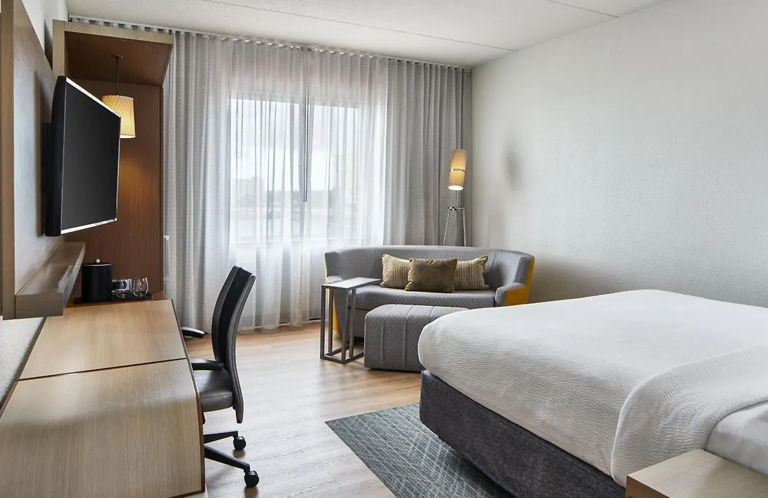 Courtyard By Marriott St. Petersburg Clearwater/Madeira Beach-1