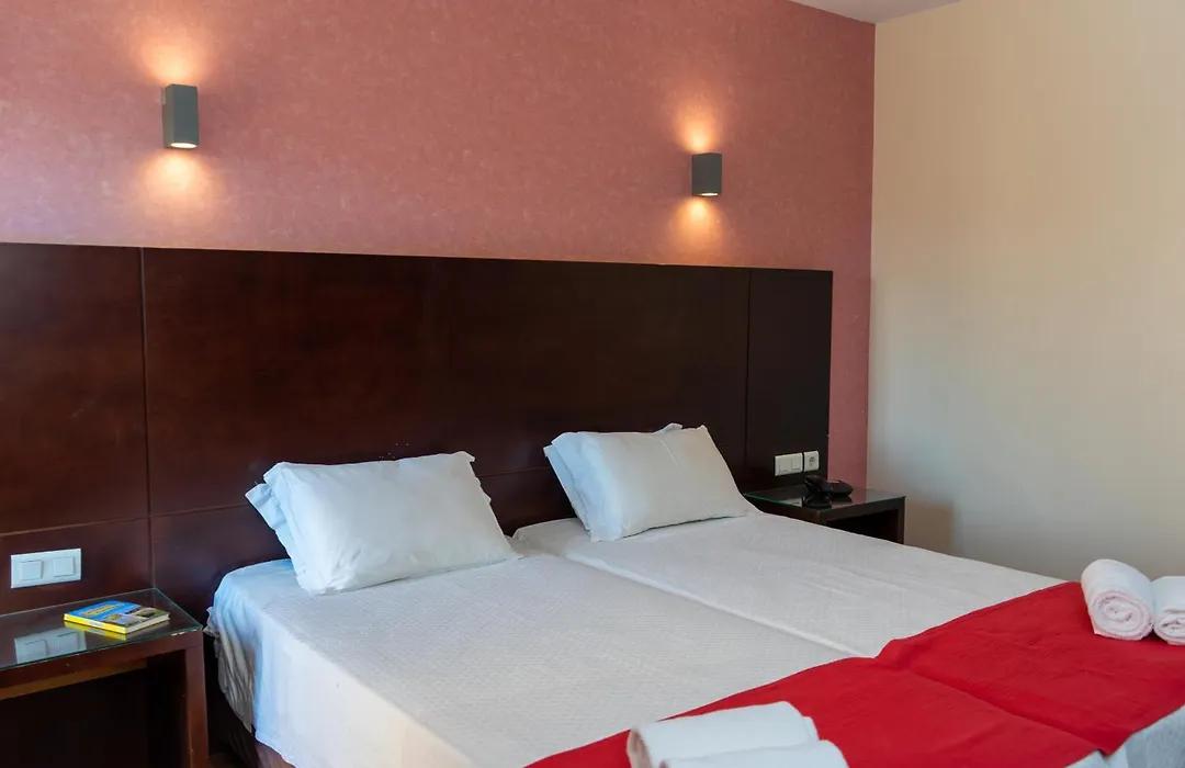 Flag Hotel Barcelos-1