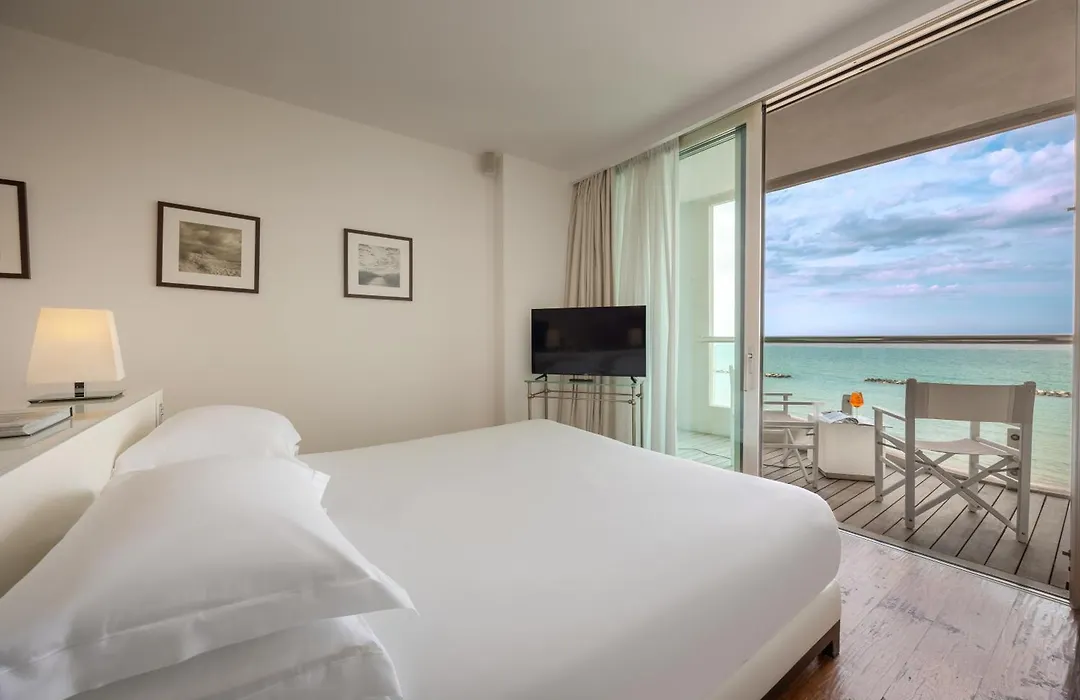 Excelsior Hotel, Spa & Lido - Preferred Hotels & Resorts-1