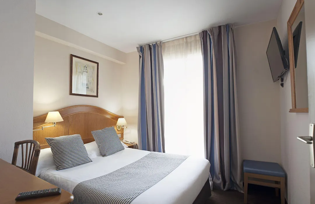Hotel Esprit D'Azur-1