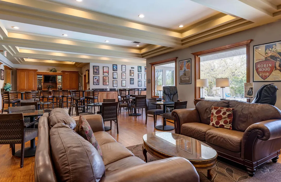 Best Western Plus Thousand Oaks Inn-1