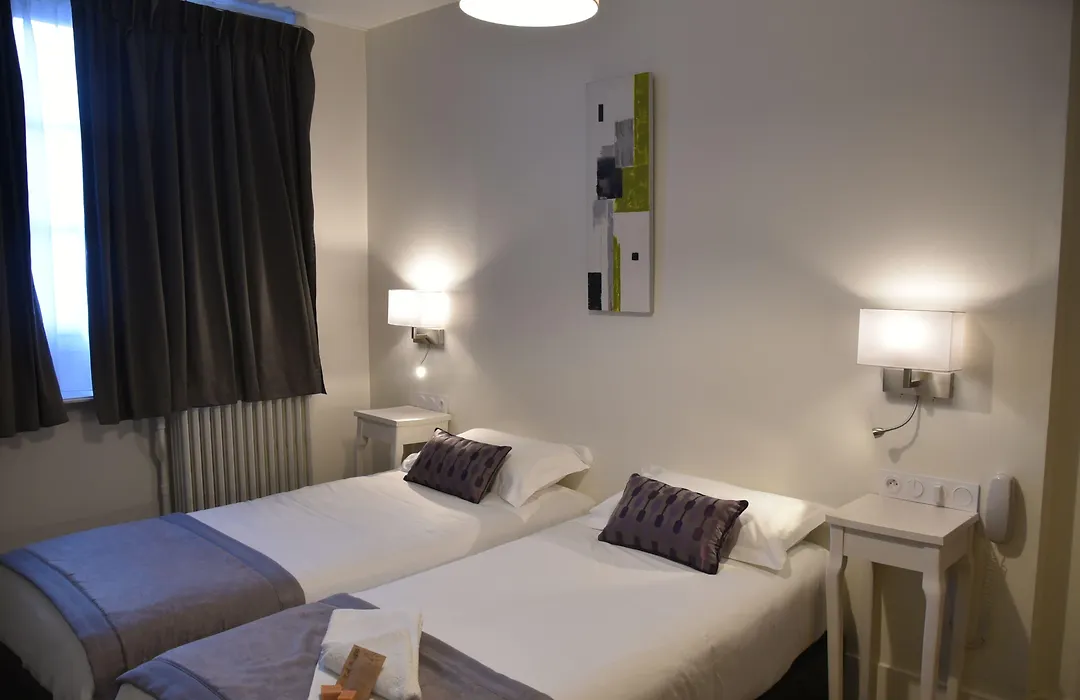 Hotel Raymond 4 Toulouse-1