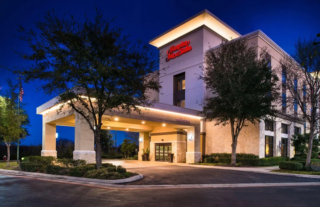 Hampton Inn And Suites Schertz-1