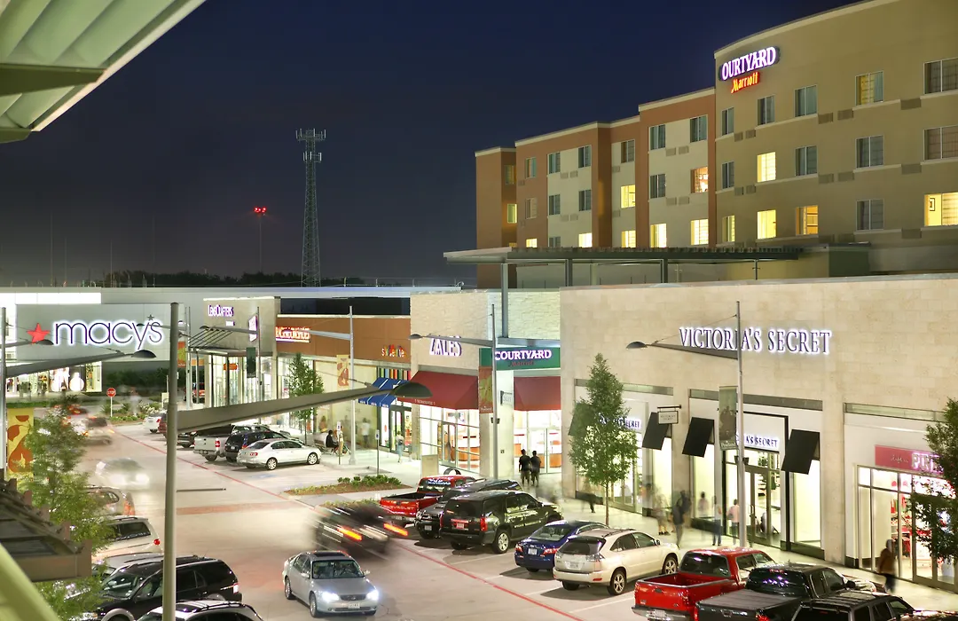 Courtyard Marriott Houston Pearland-1