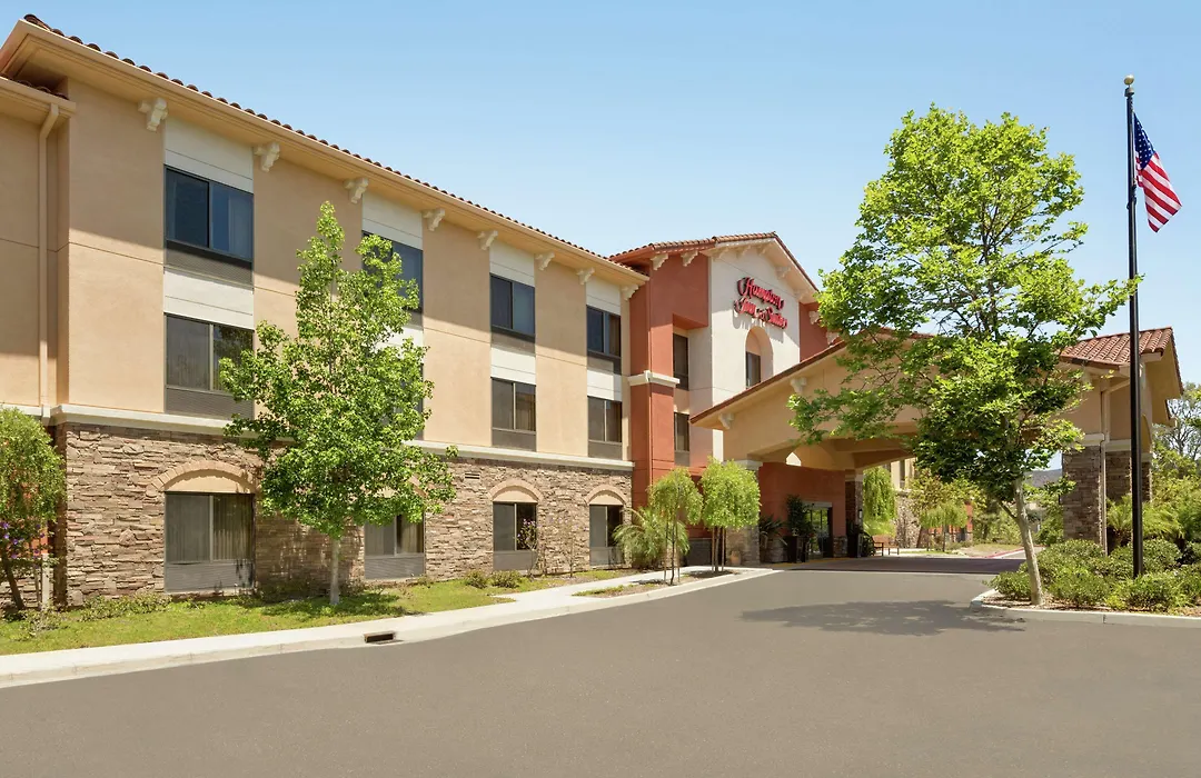 Hampton Inn & Suites Thousand Oaks-1