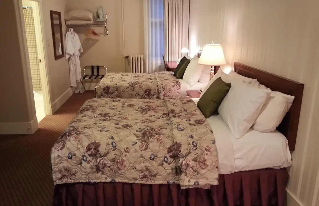 Kingston Hotel-1