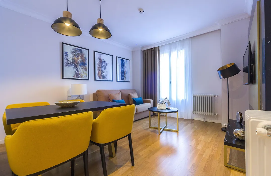 Tgh Gran Via Apartments-1