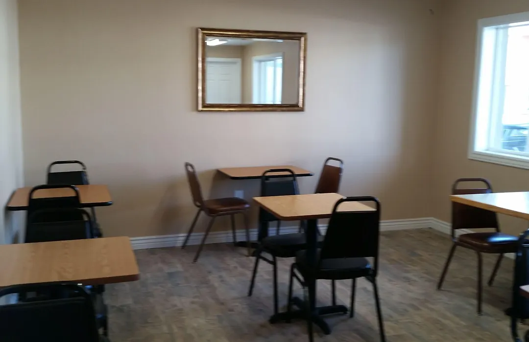 Motel West-1