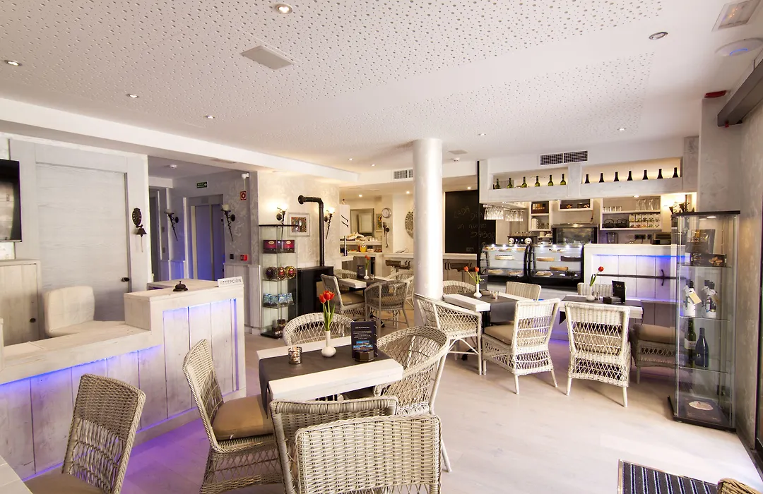 Boutique Hotel Sierra De Alicante-1
