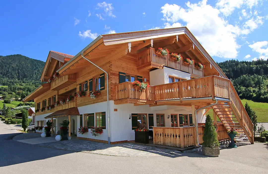 Alpinhotel Berchtesgaden-1