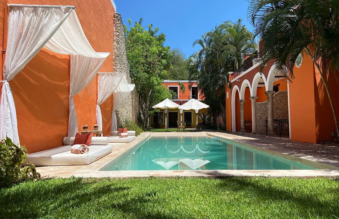 Art 64 Guest House - Adults Only-1