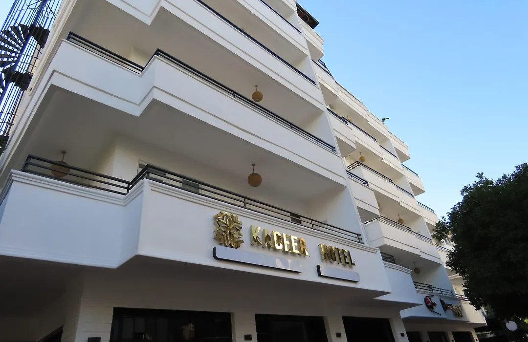 Kadeer Hotel-1