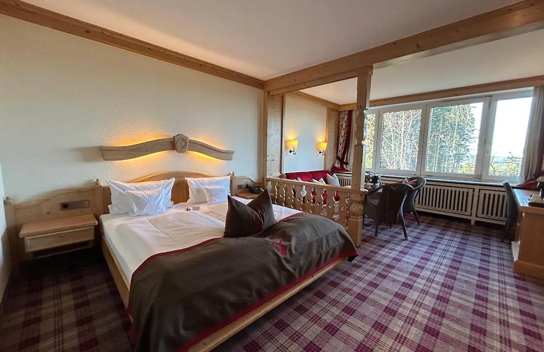 Schwarzwald Wellnesshotel Saigerhoeh I Spa Golf & Wandern Ueber Dem Titisee-1
