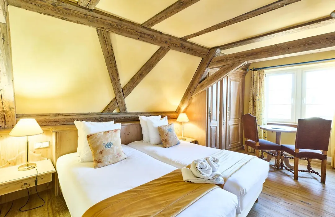 Logis Hotel Saint-Martin-1