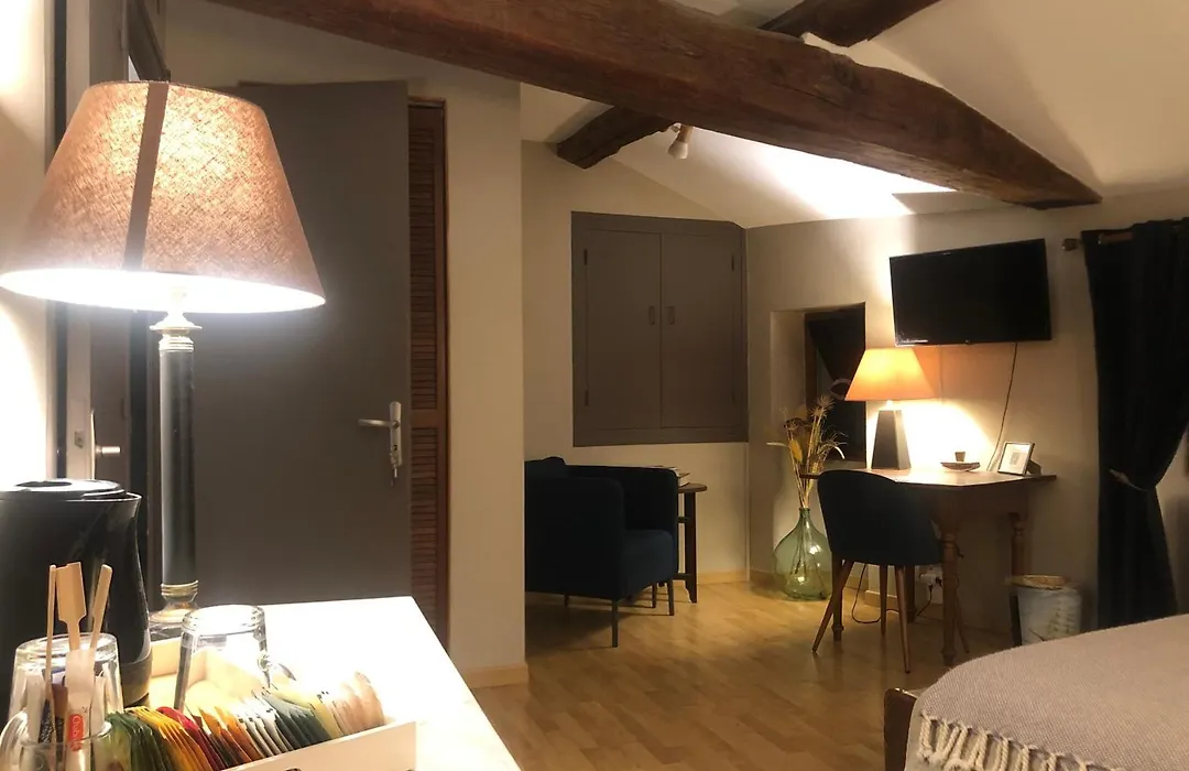 La Maison des Gardes - Chambres d'hôtes-1