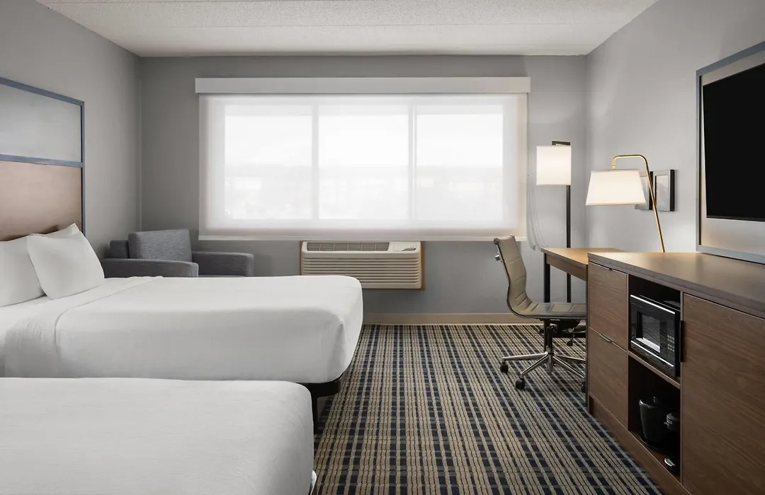 Americinn By Wyndham Grand Forks-1