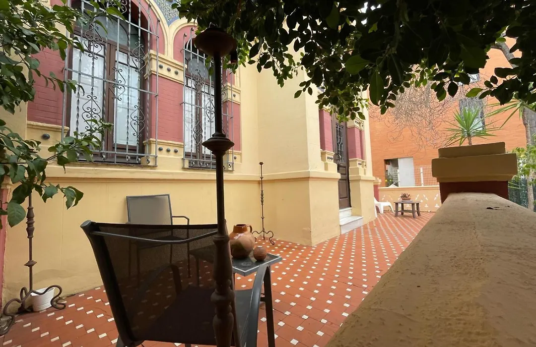 Palacete Del Porvenir-1