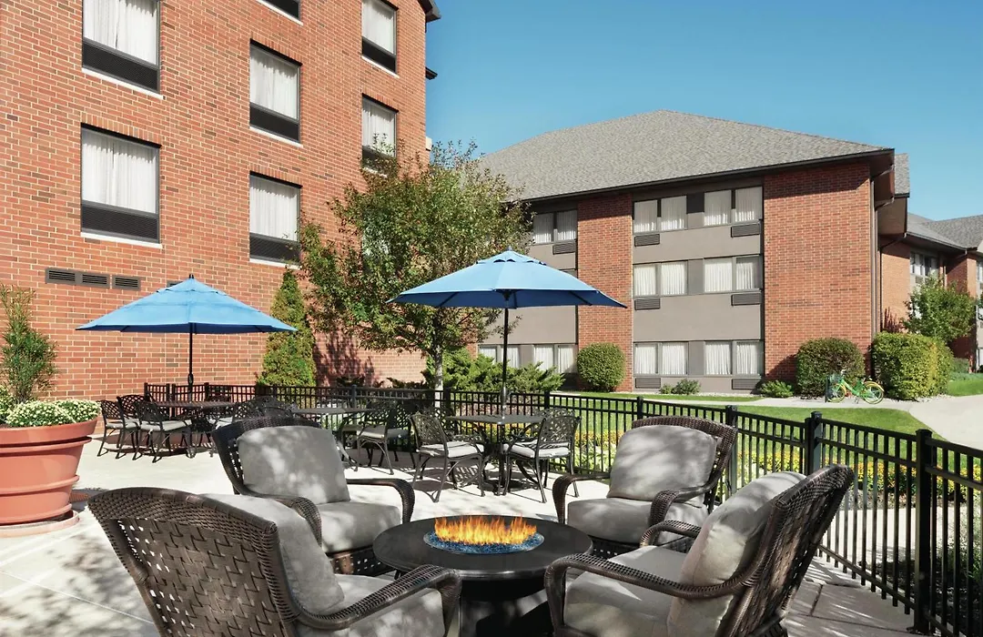 Hilton Garden Inn South Bend-1