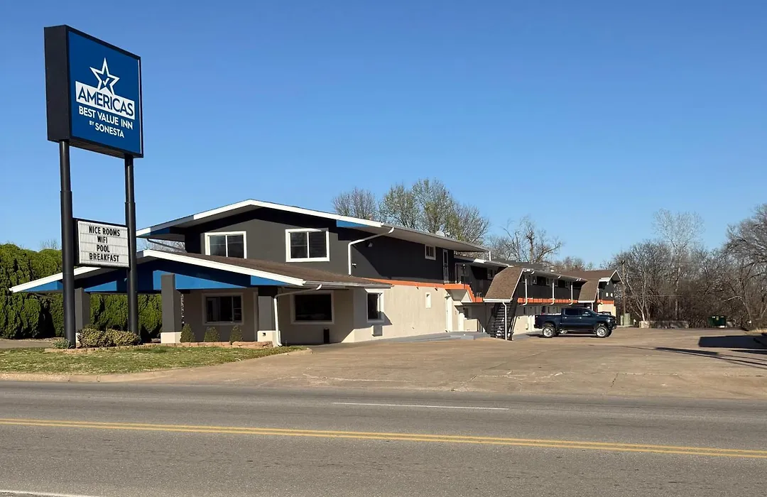 Americas Best Value Inn Ponca City-1