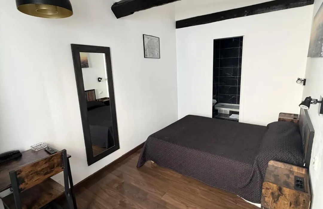 Victory Hotel Galou-1