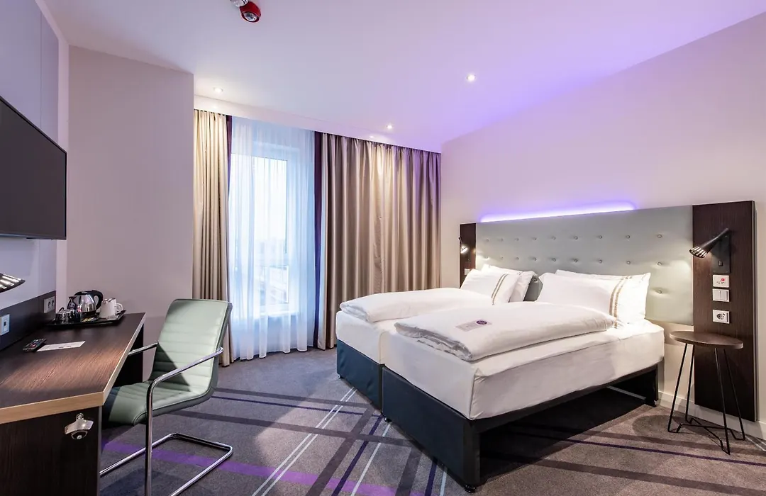 Premier Inn Essen City Centre-1