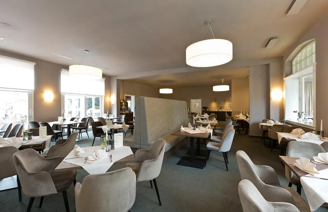 Seehotel Ecktannen-1