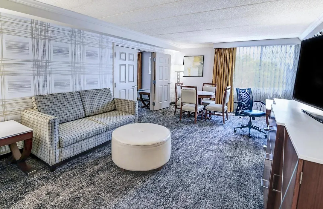 Doubletree By Hilton Madison Downtown-1
