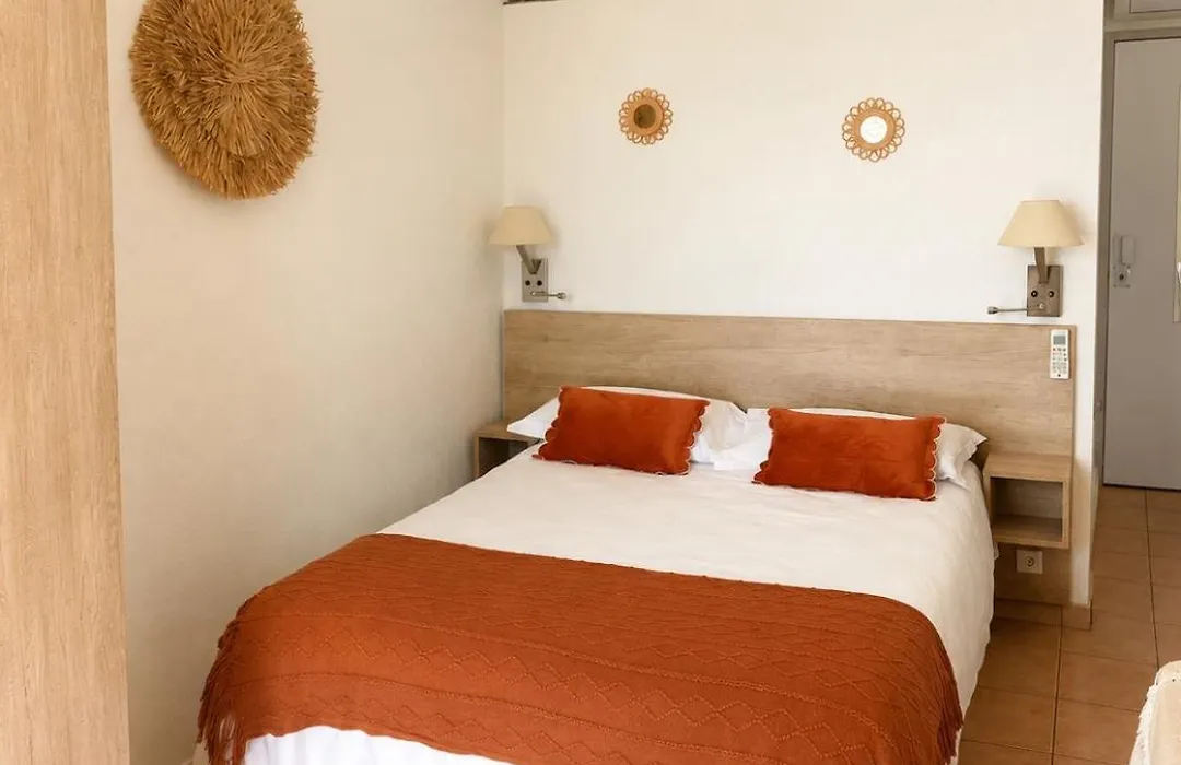 Hotel Alata-1
