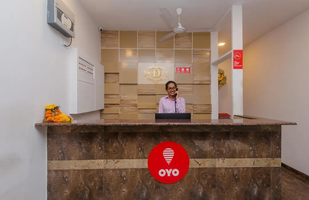 Hotel O Divine Residency Near Phoenix Marketcity-1