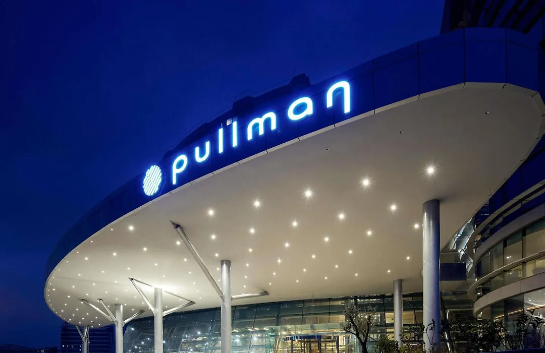 Pullman Istanbul Hotel & Convention Center-1