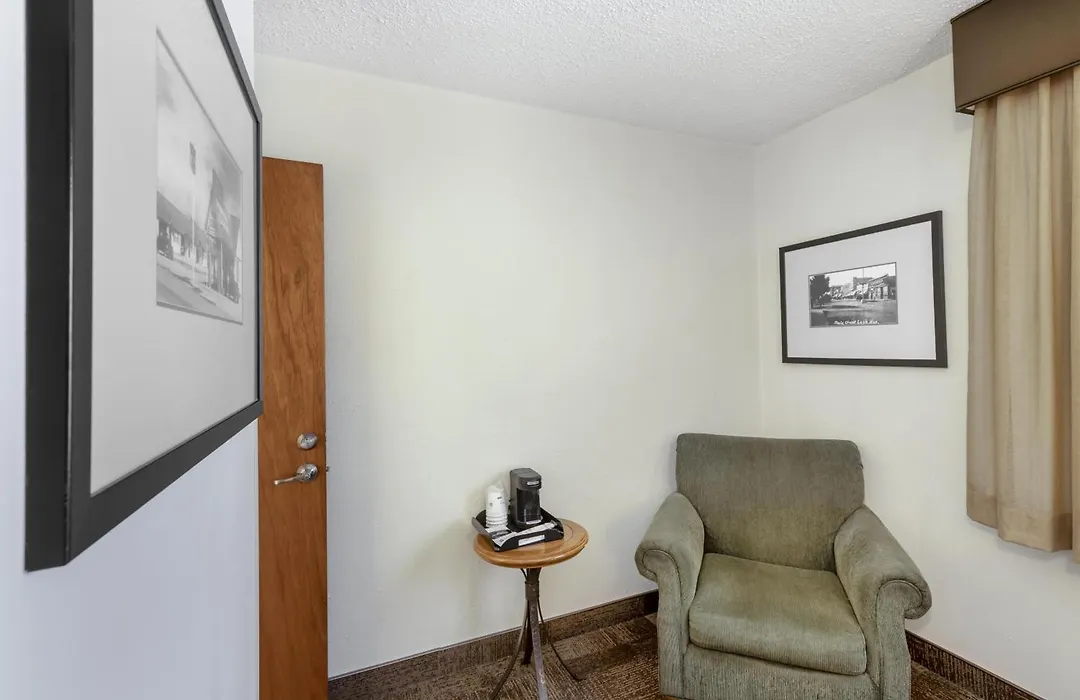 Best Western Pioneer-1