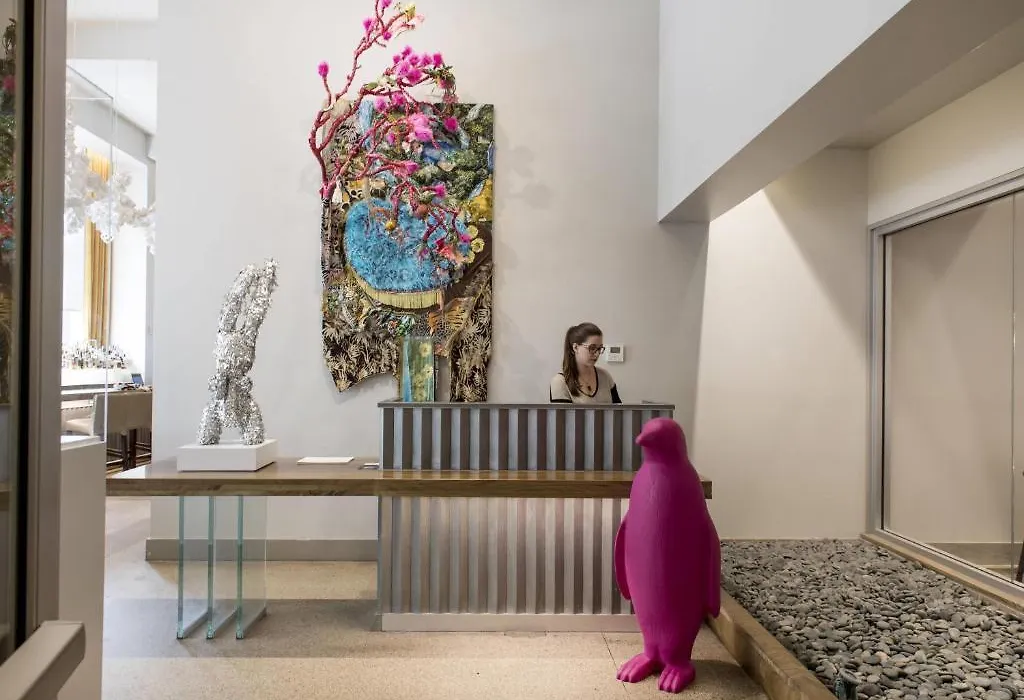 21C Museum Hotel Durham-1