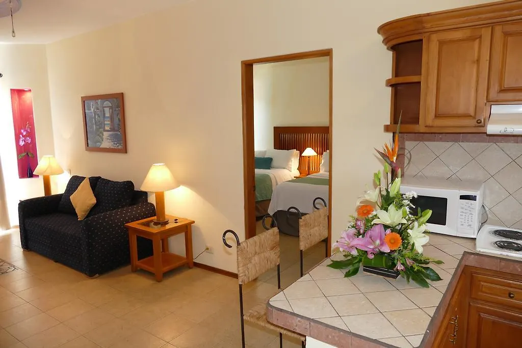 El Ameyal Hotel And Family Suites-1